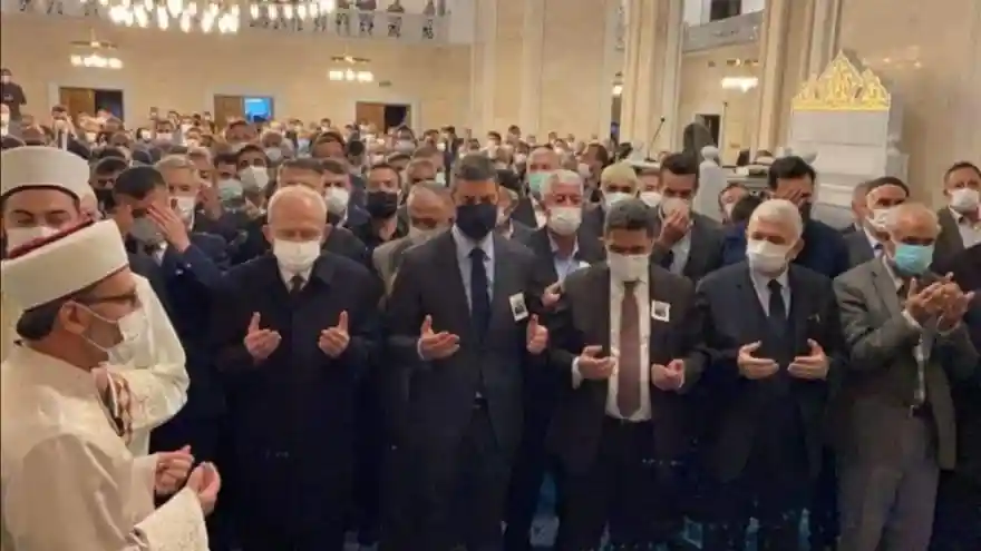 Eski Devlet Bakanı Cemil Erhan, Patnos'ta son yolculuğuna uğurlandı