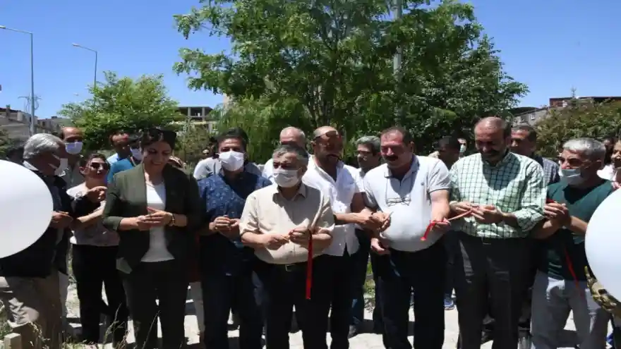 Ehmed-e Ğani Parkında Yapılan Yeniliklerin Açılışı Yapıldı