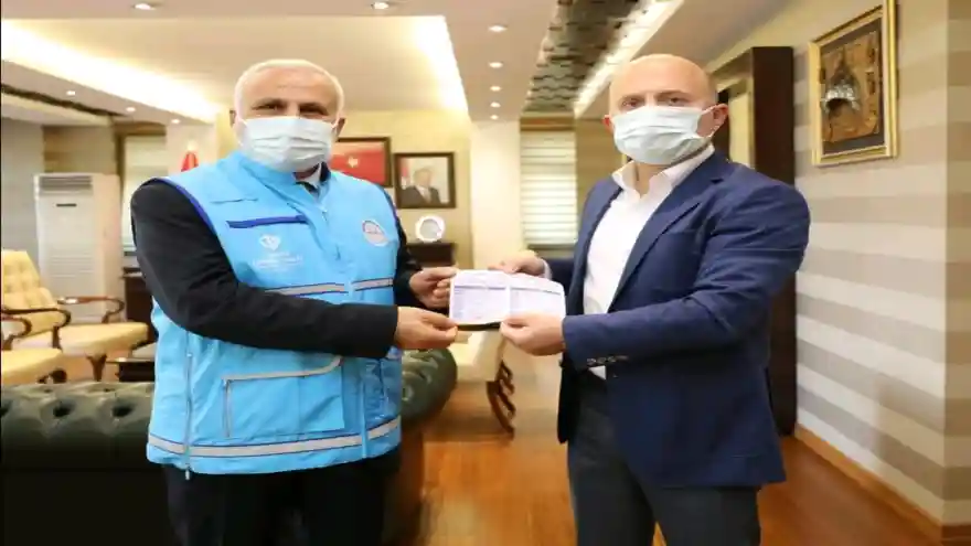 VALİ VAROL KURBAN VEKALETİNİ TDV’YE VERDİ