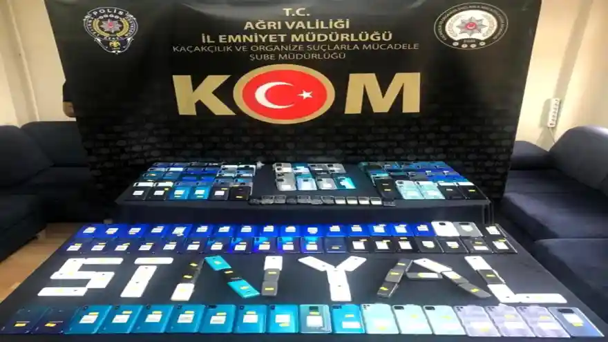 425 Adet Gümrük Kaçağı Cihaz Ele Geçirildi