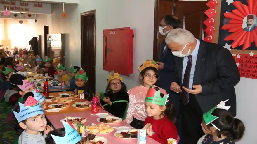 MÜFTÜ TOPÇU: AMACIMIZ YAVRULARIMIZA BİLİNÇLİ TÜKETİM ALIŞKANLIĞI KAZANDIRMAK