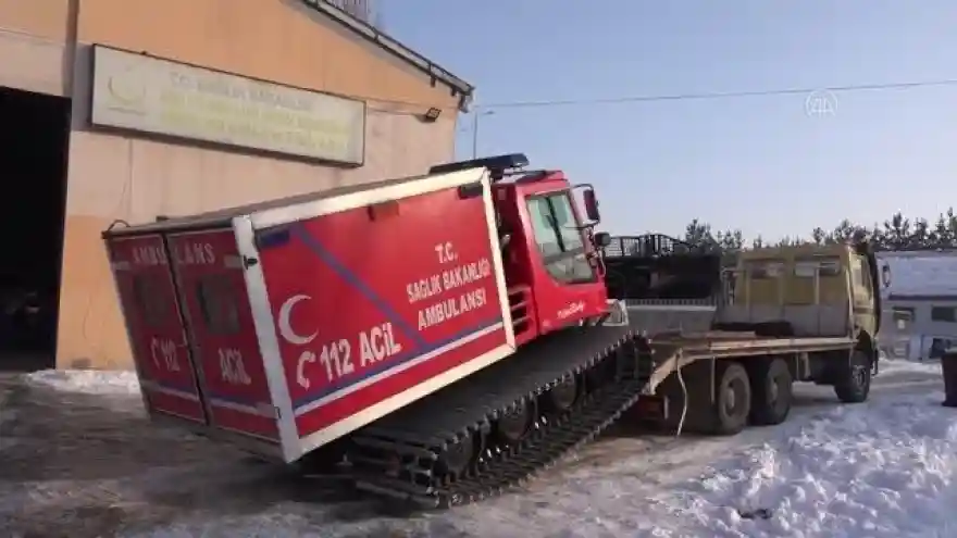 Taşlıçay'da Kar Tipi Demeden Hastalan 6 Aylık Bebek İçin Sağlıkçılar Seferber Oldular