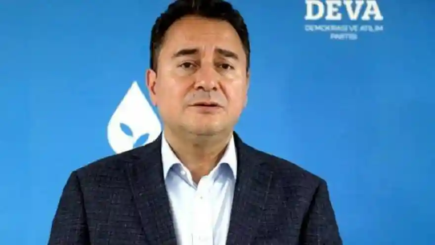 Ali Babacan: Seçmeli Kürtçe dersiyle ilgili kampanyayı destekliyorum