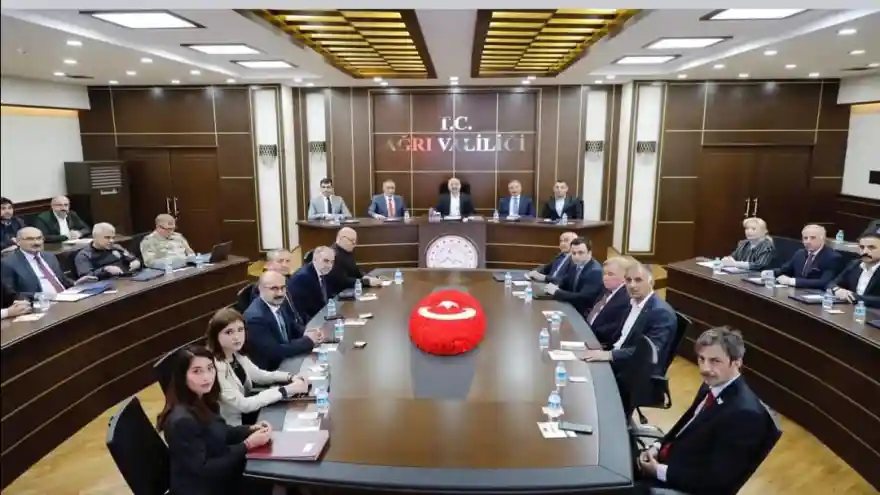 Vali Varol, Sivil Toplum Kuruluşları Temsilcileriyle Bir Araya Geldi