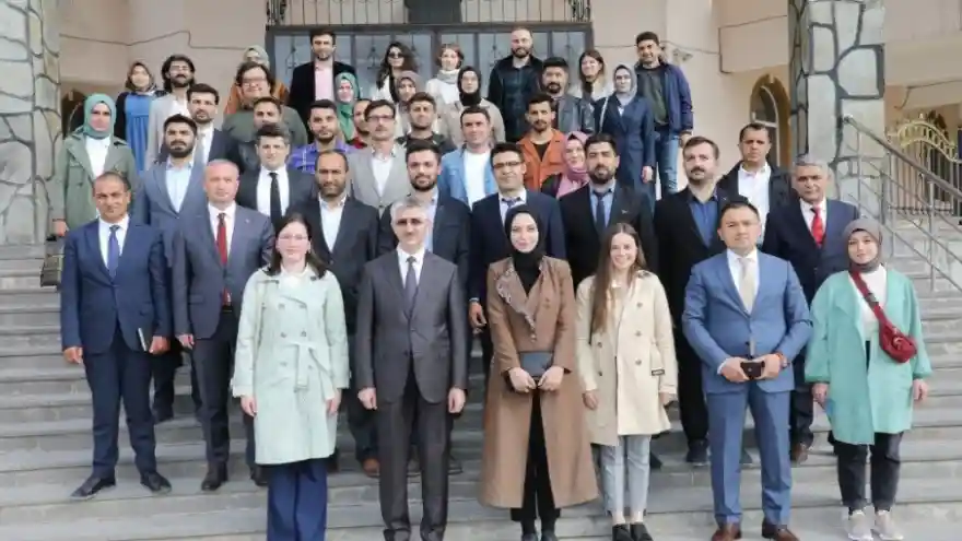 MİLLİ EĞİTİM BAKAN YARDIMCISI YILMAZ, PATNOS VE TUTAK İLÇELERİNİ ZİYARET ETTİ