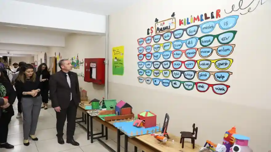 Ağrı Yavuz Selim Ortaokulunda​ ‘Türkçe Sokağı’ Oluşturuldu