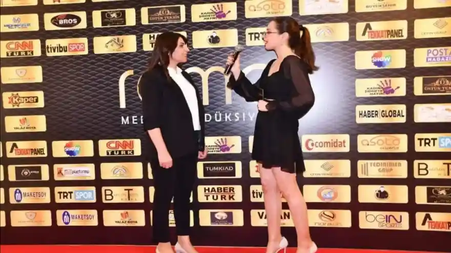 DOĞUBAYAZIT BELEDİYE BAŞKANI YILDIZ ACAR'A BİR ÖDÜL DAHA VERİLDİ