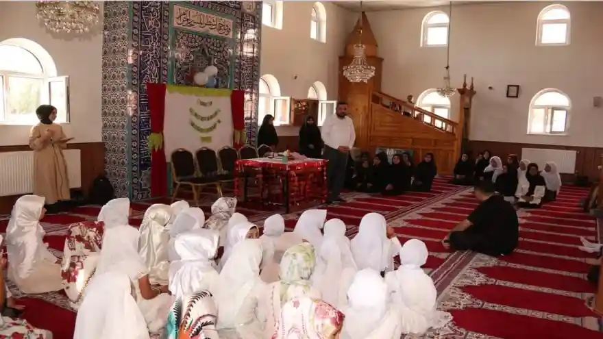 Ağrı'da Yaz Kur'an Kursu Etkinlikleri Sürüyor