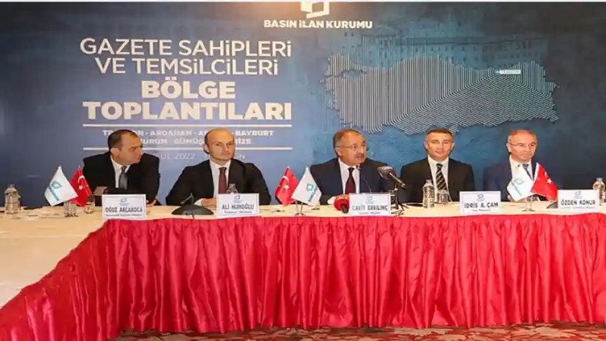 Erkılınç: Gazetelerimiz bin sayfa icra ilanını kaybetti