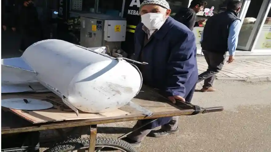 Doğubayazıt'ta Havaların soğumasıyla soba satışları arttı