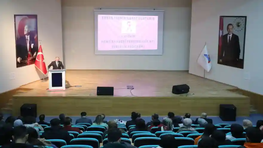 AİÇÜ’de “Erken Teşhis Hayat Kurtarır”  Konferansı Düzenlendi
