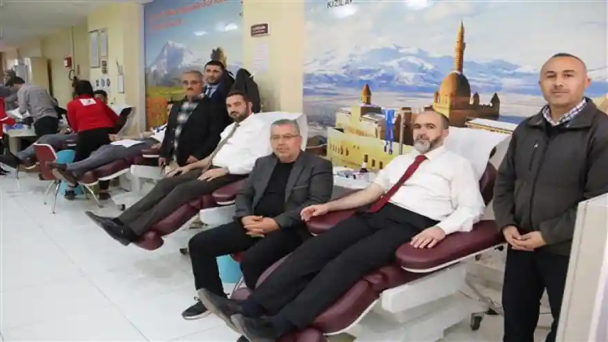 Müftülükten Türk Kızılay'a Kan Bağışı