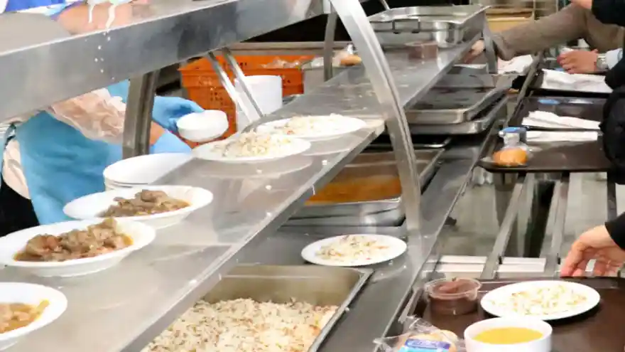 1 MİLYON 800 BİN ÖĞRENCİYE ÜCRETSİZ YEMEK