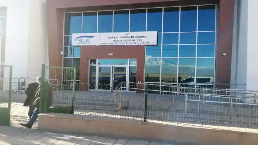 DOĞUBAYAZIT SGK'DA EYT YOĞUNLUĞU