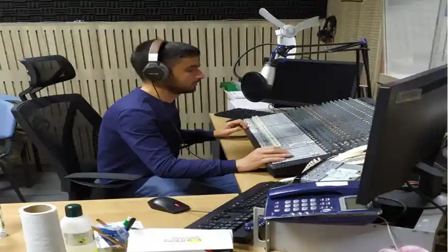 Radyo Doğubayazıt gün boyunca canlı Yayınları ile halkı bilgilendirmeye devam ediyor