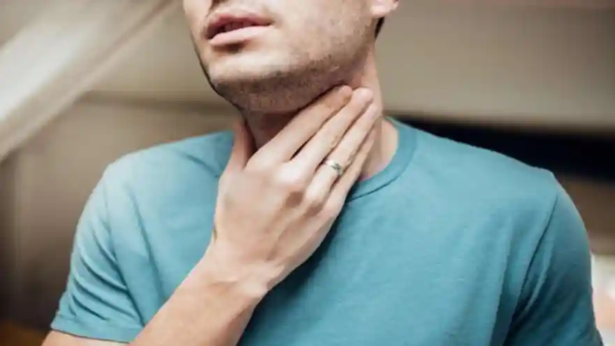 BOĞAZ AĞRISI VE YUTMA ZORLUĞUNA DİKKAT!