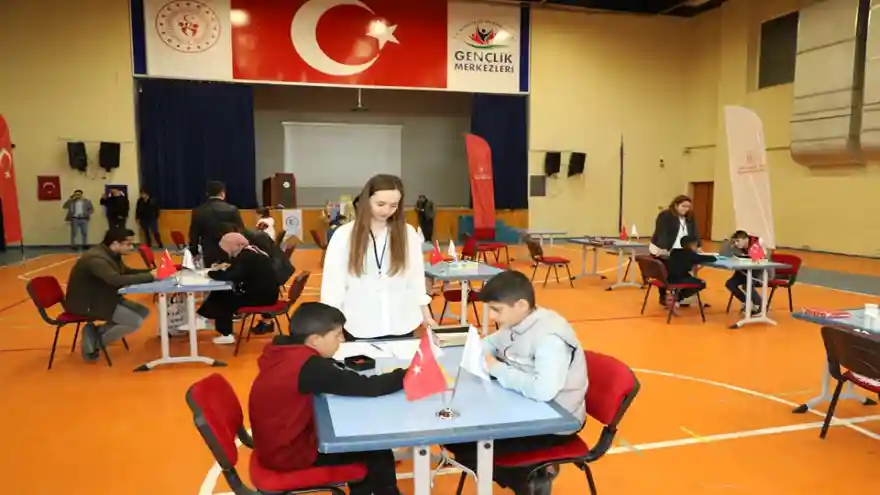 Ağrı’da 5. Akıl ve Zeka Oyunları Turnuvası il finali yapıldı
