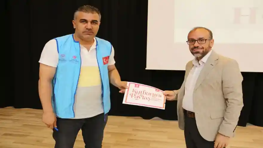 Ağrı’da "Kurbanını Paylaş Kardeşinle Yakınlaş"   Sloganıyla Kurban Bağışları Yapılıyor