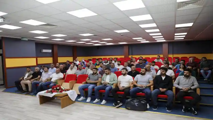 AĞRI'DA TERCİH DANIŞMANLIĞI TOPLANTISI DÜZENLENDİ