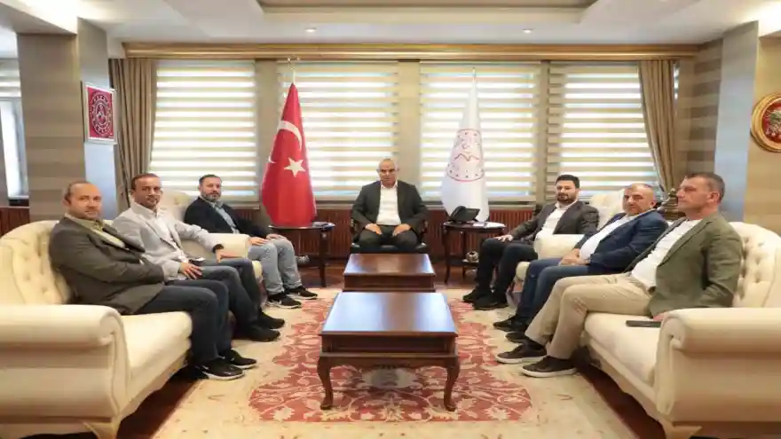 Ağrı Valisi Koç, Kağıthane Belediye Başkanı Öztekin ve diğer misafirleri ağırladı