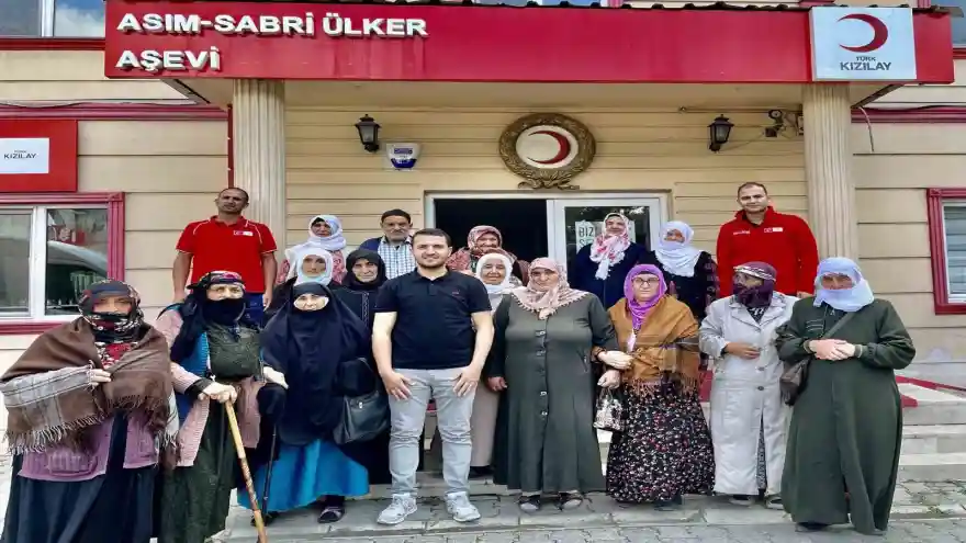 Kızılay’dan yaşlılara sürpriz