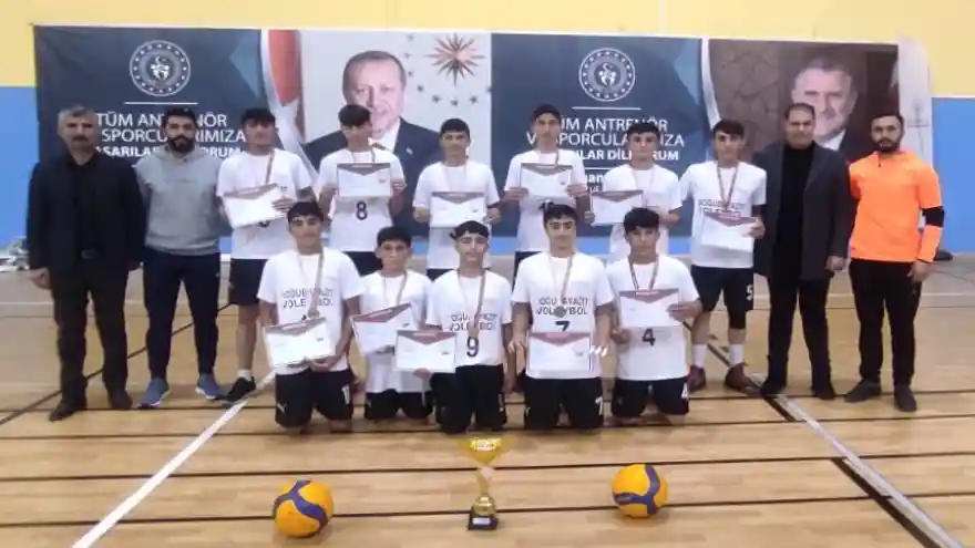 DOĞUBAYAZIT SAVAŞ AY LİSESİNDEN BÜYÜK BAŞARI!