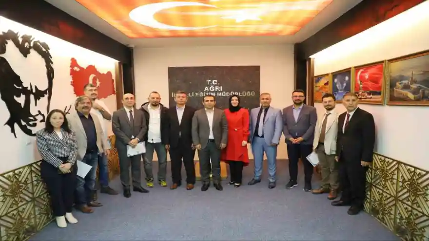 Ağrı’da eğitimde iyi örnekler ödüllendirilecek