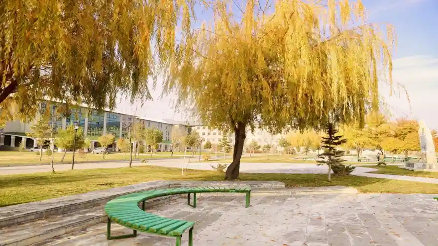 Ağrı’da baharın son demleri göz kamaştırdı