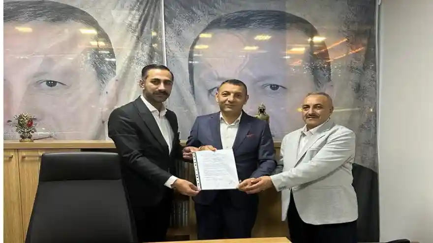 AVUKAT MEHMET SALİH AYDIN, AĞRI BELEDİYE BAŞKANLIĞI İÇİN AK PARTİ’DEN ADAY ADAYLIĞINI AÇIKLADI