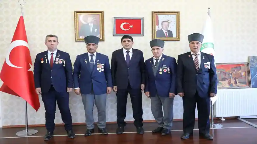 Türkiye Muharip Gaziler Derneği Doğubayazıt Temsilciliği’nden Rektör Alma’ya Ziyaret