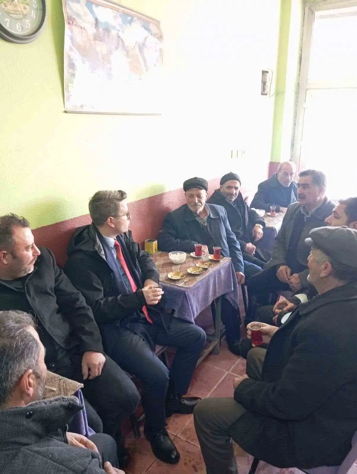 Kaymakam Emirhan Arıkan’dan esnaf ziyareti 