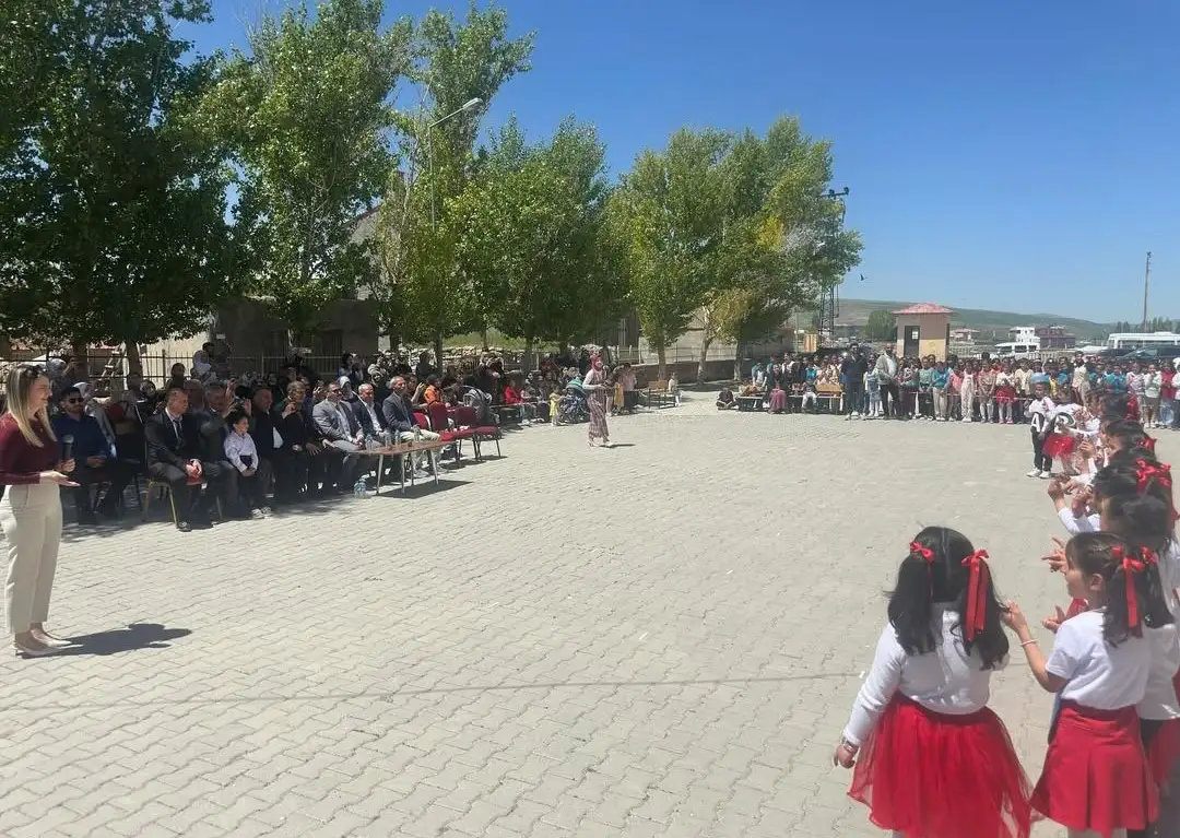 Diyadin’de okuma bayramı etkinliği 