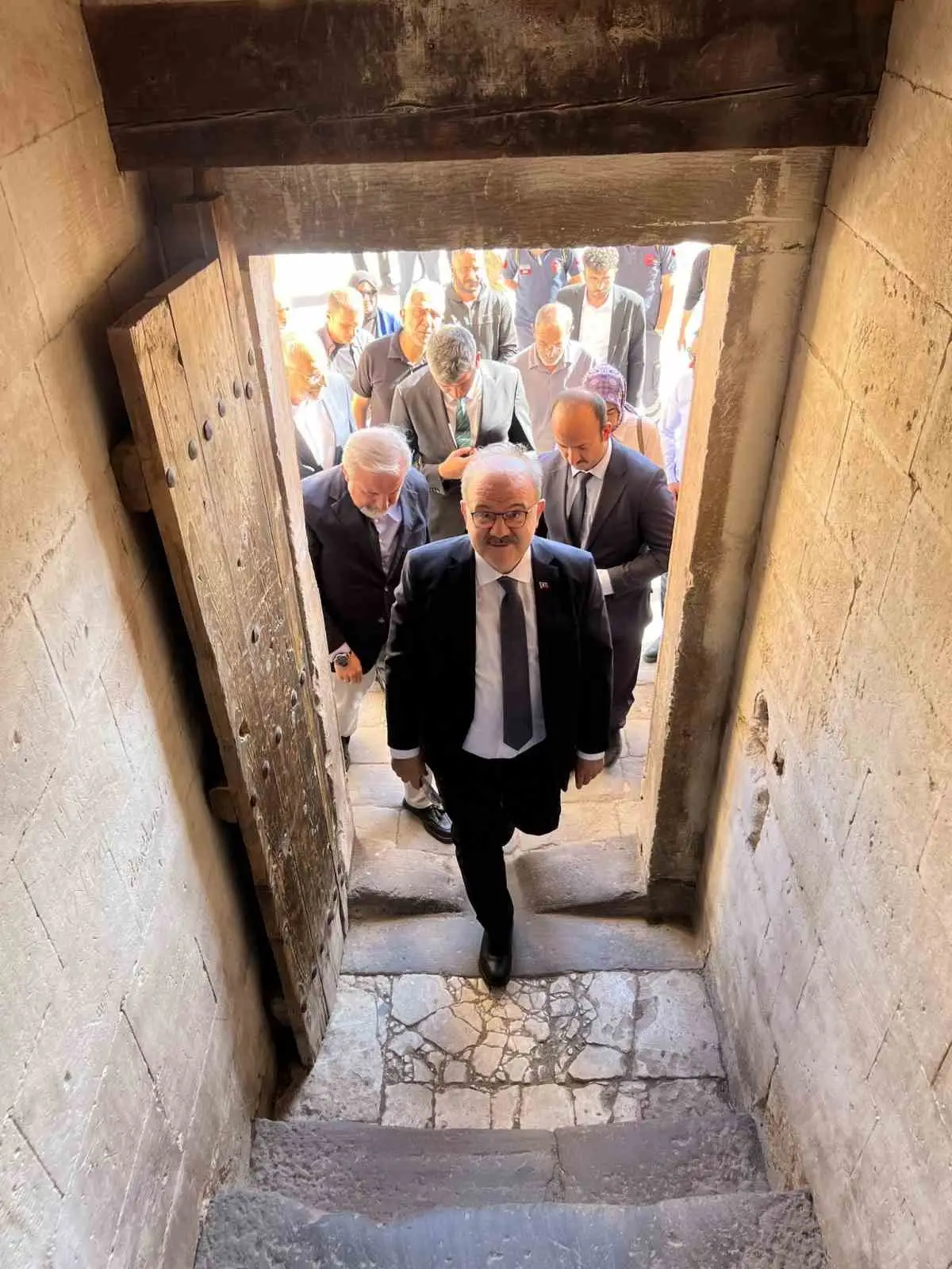 Kültür ve Turizm Bakan Yardımcısı Dr. Serdar Çam, Ağrı’da incelemelerde bulundu 
