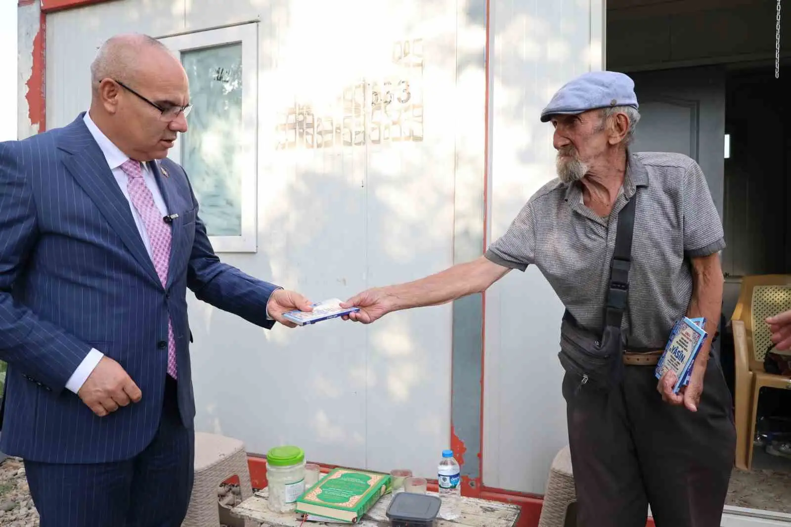 Sevdiğini 60 yıldır bekleyen 