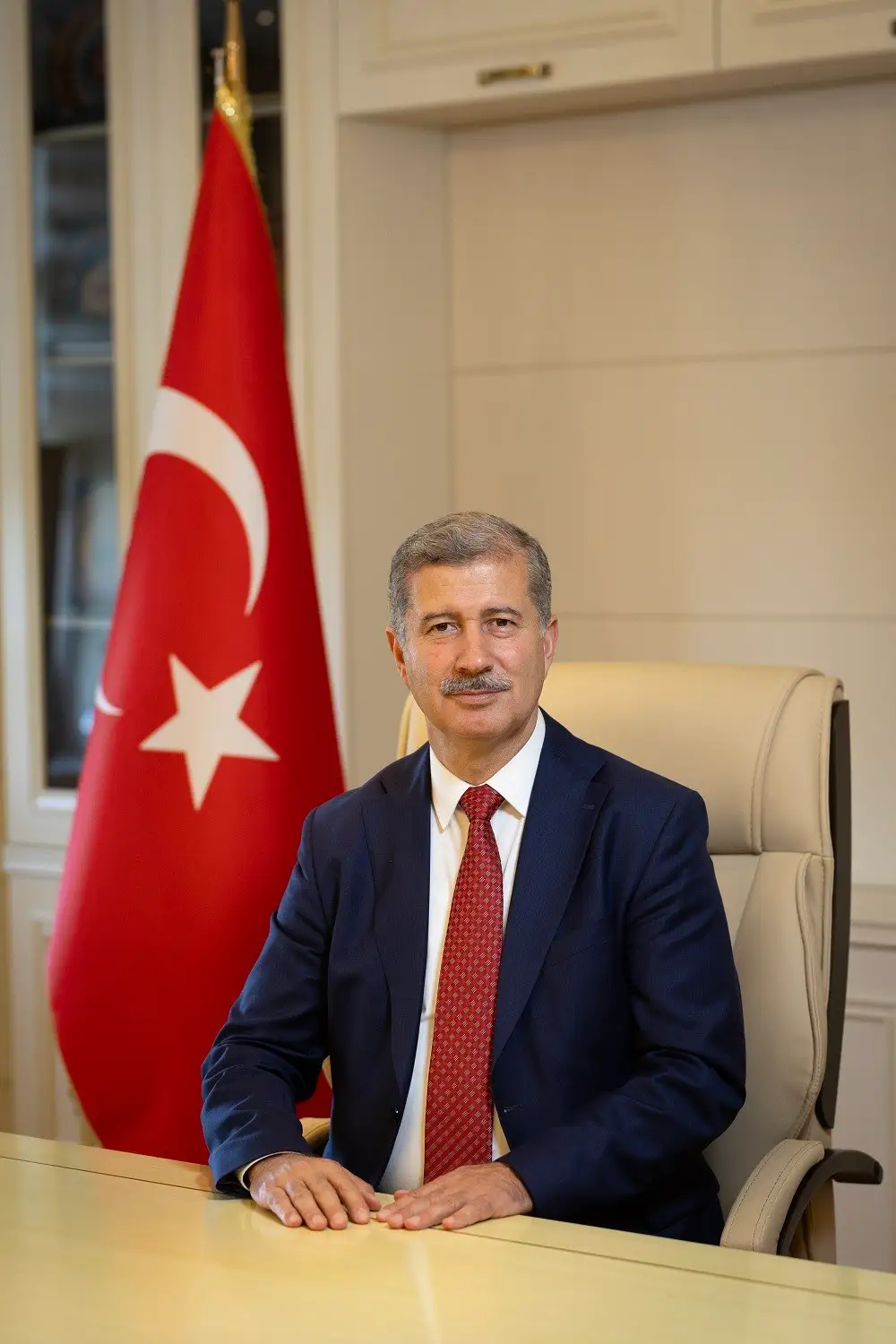 AİÇÜ Kütüphanesi 100 bin basılı ve 100 bin elektronik kaynağa ulaştı 