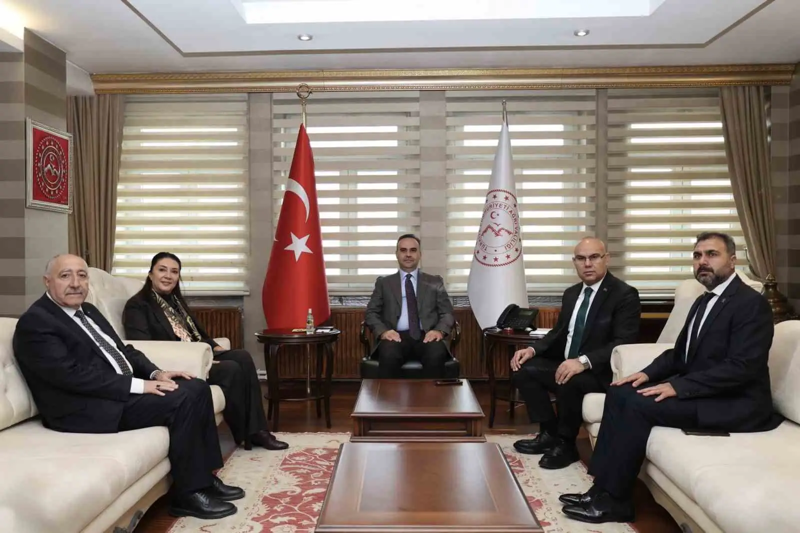 Sanayi ve Teknoloji Bakanı Kacır Ağrı’da 