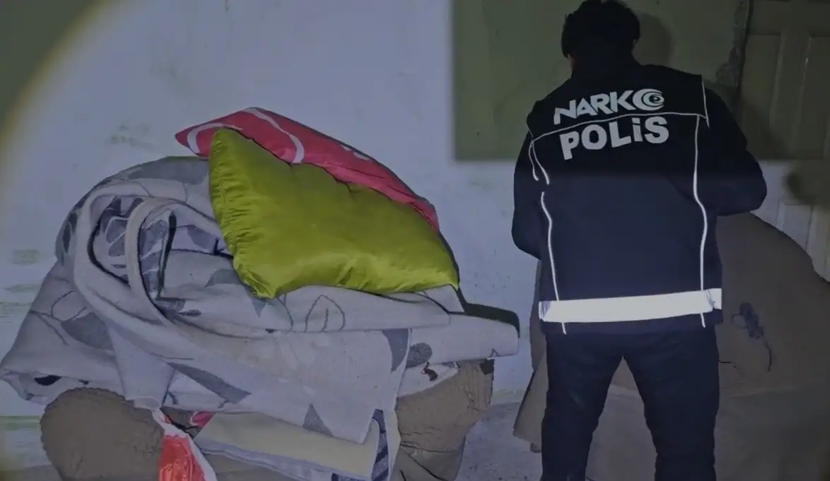 Doğubayazıt’ta 3 kilo 154 gram skunk ele geçirildi 