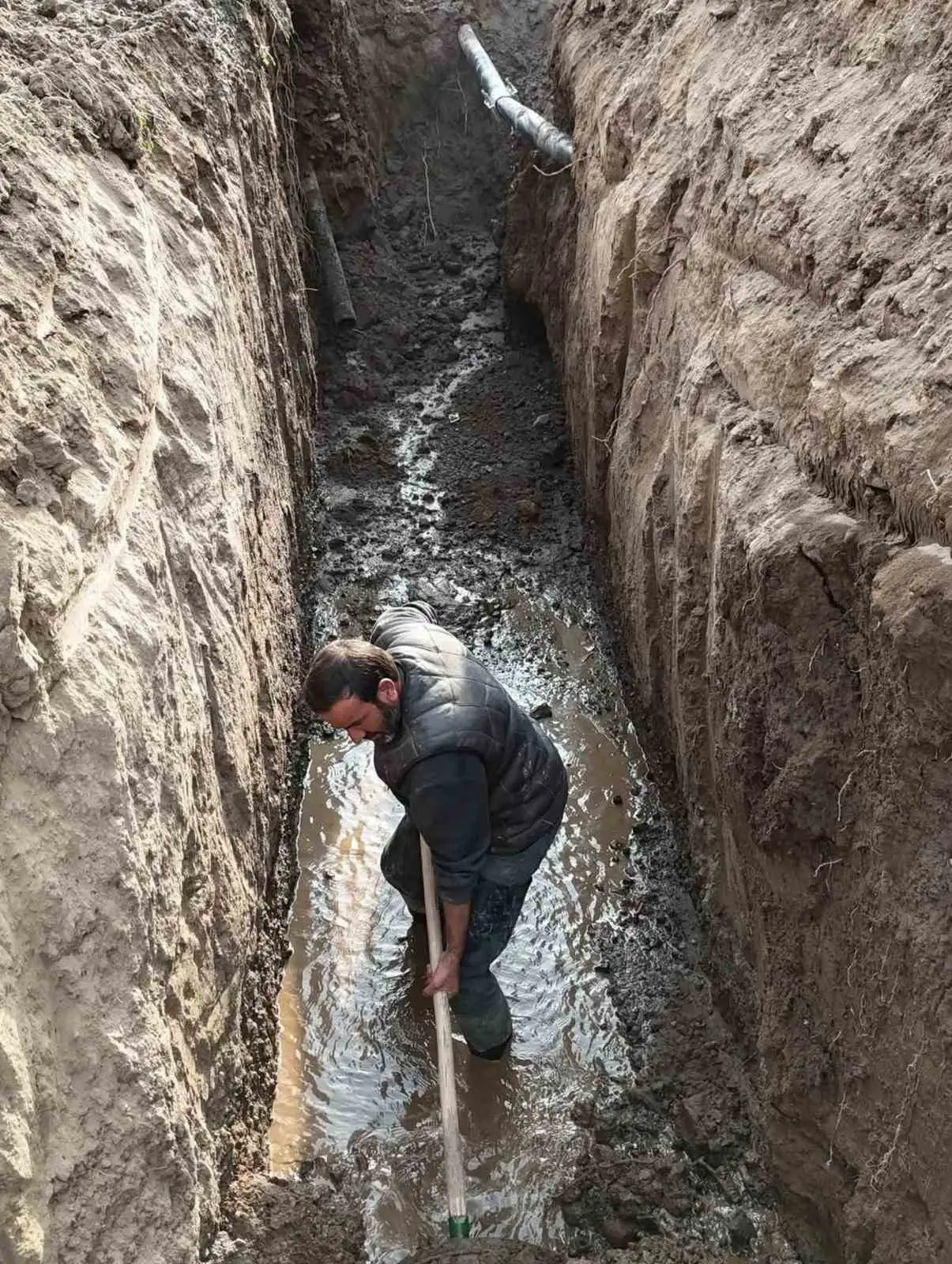 Patnos Belediyesi saha çalışmalarını sürdürüyor 