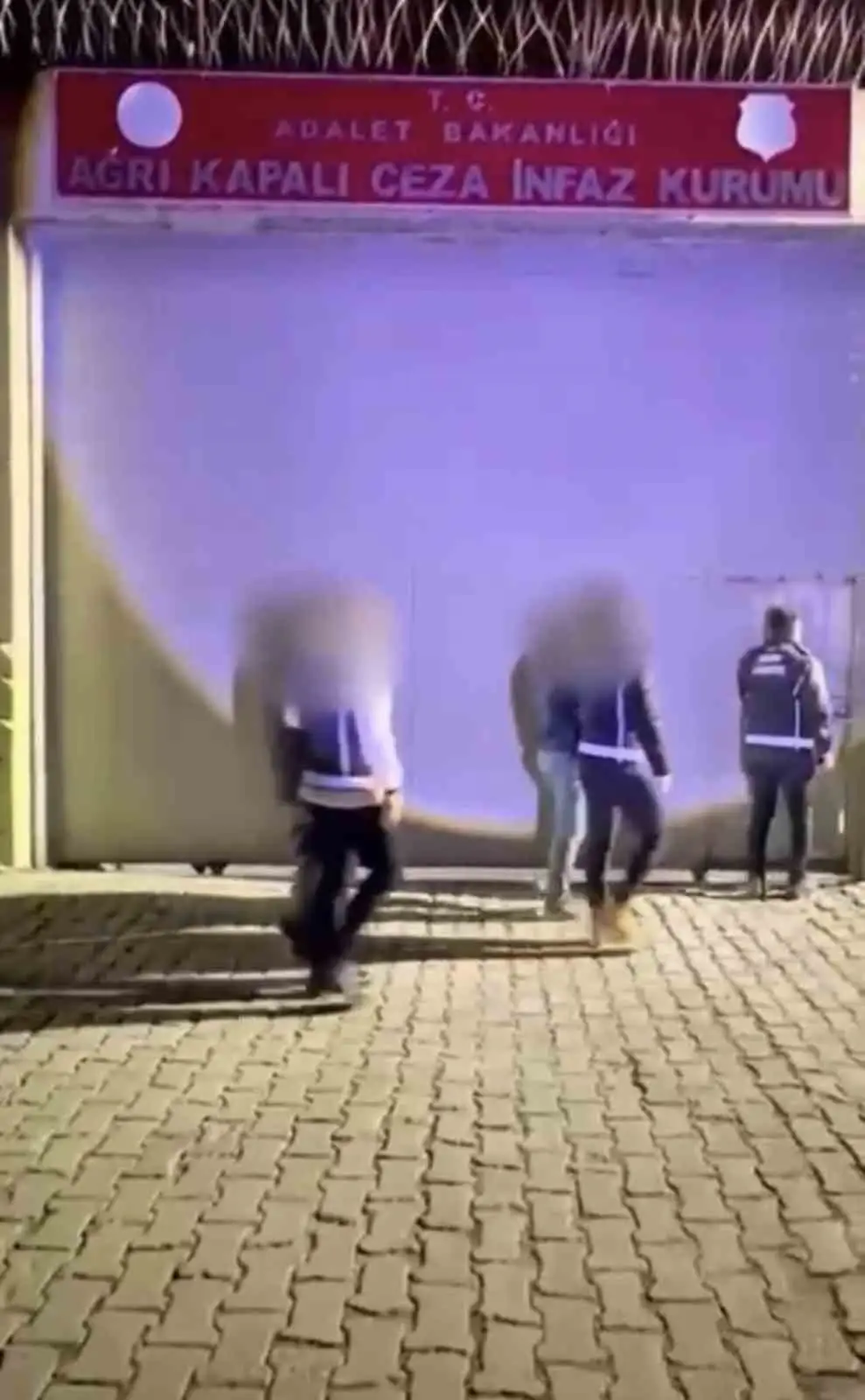 Ağrı’da aranan 5 şüpheli yakalandı 