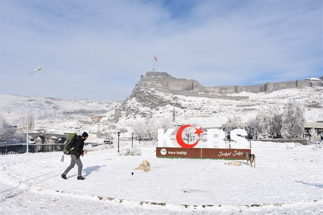kars’ta-3-koy-yolu-ulasima-kapandi-(15).jpg